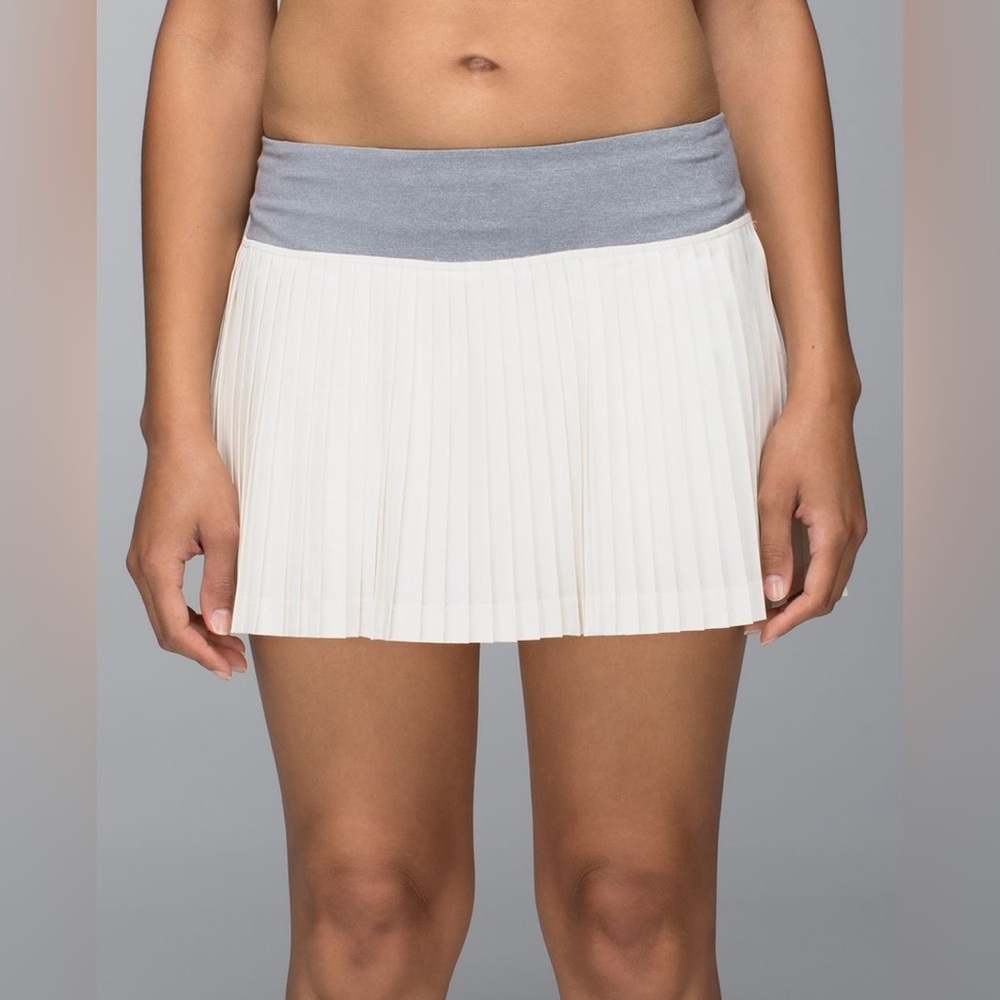 Lululemon Pleat to Street Skirt